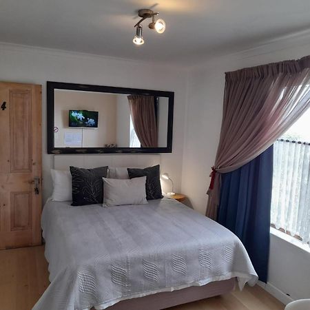 Fijnbos Guesthouse Knysna Eksteriør billede