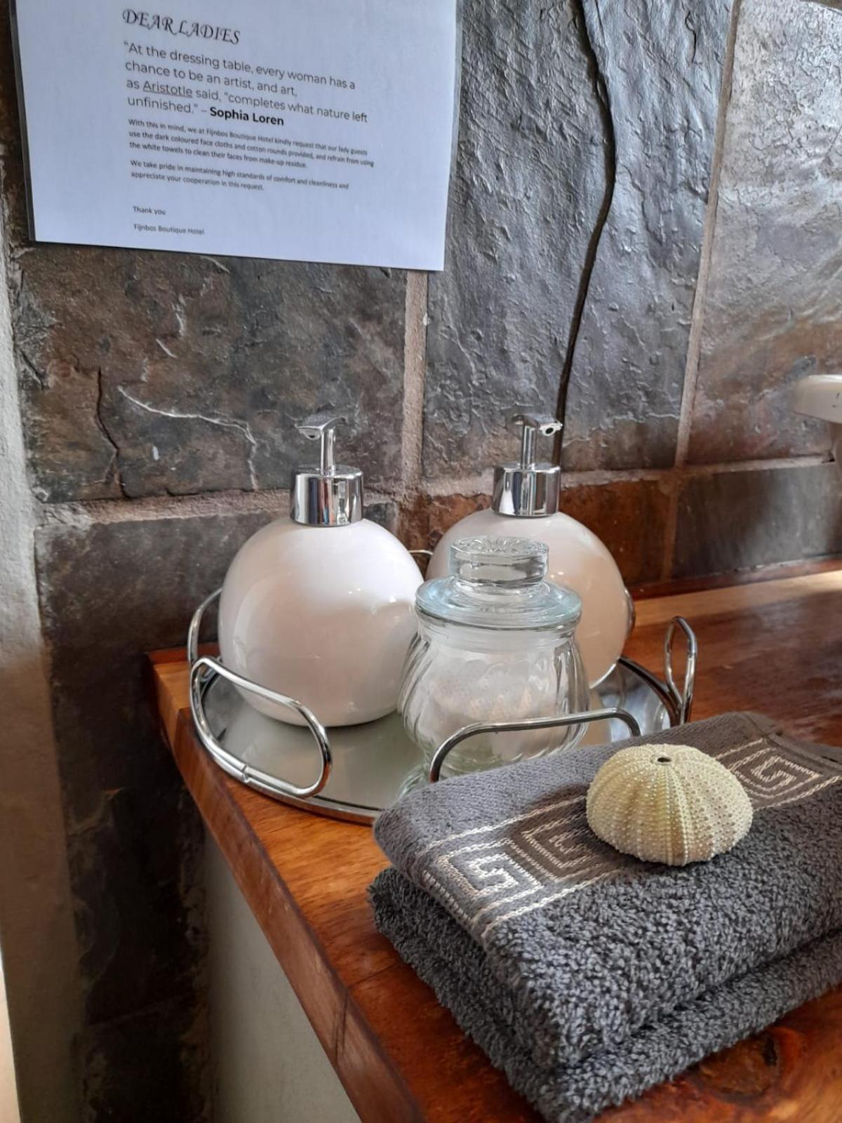 Fijnbos Guesthouse Knysna Eksteriør billede